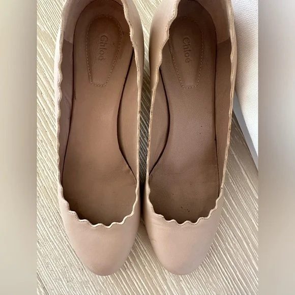 Chloe scalloped sheep waves pump. Size 38, light pastel - Picture 3 of 7